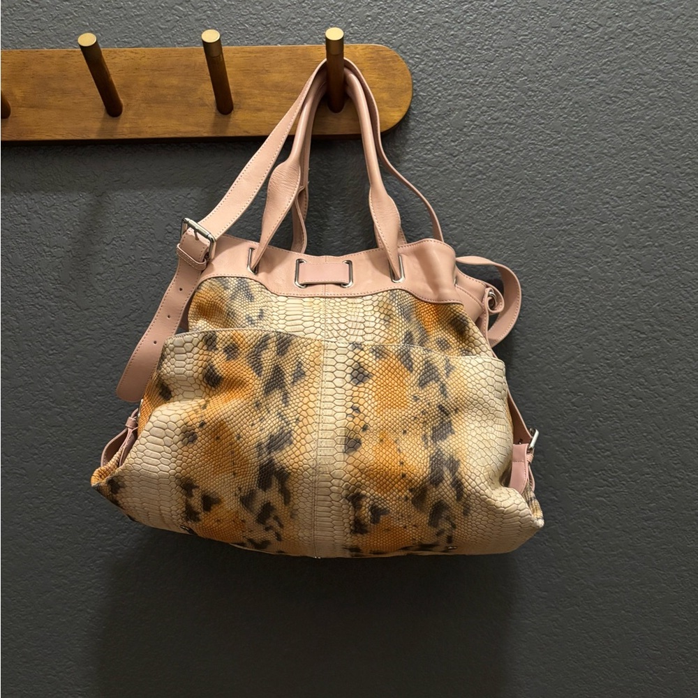 BARR + BARR NWOT crossbody/shoulder, Snake Print Tote Bag pink, orange dust bag